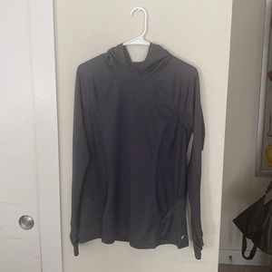 Long sleeve running pullover